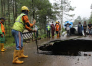 Diperkirakan Butuh Lima Hari Untuk Perbaikan Jalan Berlubang di Ruas Batursari Sirampog