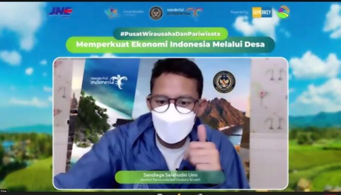 Menteri Sandiaga Dorong Desa Wisata untuk Hadirkan Produk Unggulan