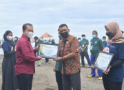 Karang Taruna Kabupaten Tegal Kukuhkan Tri Guntoro menjadi Pembina Kecamatan Terbaik