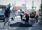 Pemkab Tegal Targetkan Perbaikan Jalan Protokol Rampung Sebelum Lebaran