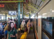 Arus Balik Libur Maulid Nabi Muhammad SAW, 178.621 Tiket KAI Terjual