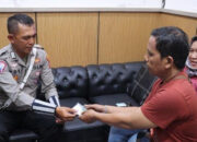 Viral! Polisi Ini Temukan Emas 30 Gram Milik Warga Asal Tegal