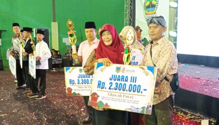 Keren! Dua Siswa SMP asal Kabupaten Tegal Raih Juara di Ajang Mapsi Jawa Tengah 2024
