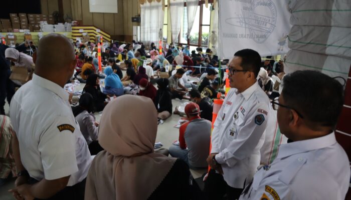 Kunjungi KPU, Pj Bupati Brebes Pastikan Kondisi Logistik Pilkada Aman