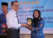 Jelang Purna Tugas, 89 PNS Pemkab Tegal Terima SK Pensiun
