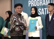 287 Mahasiswa Resmi Terima Beasiswa Sadesa 2025